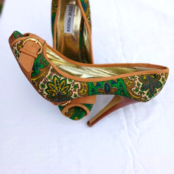 STEVE Madden Leslie Paisley Peep Toe Heels 8.5 medium 😍 - Picture 7 of 8